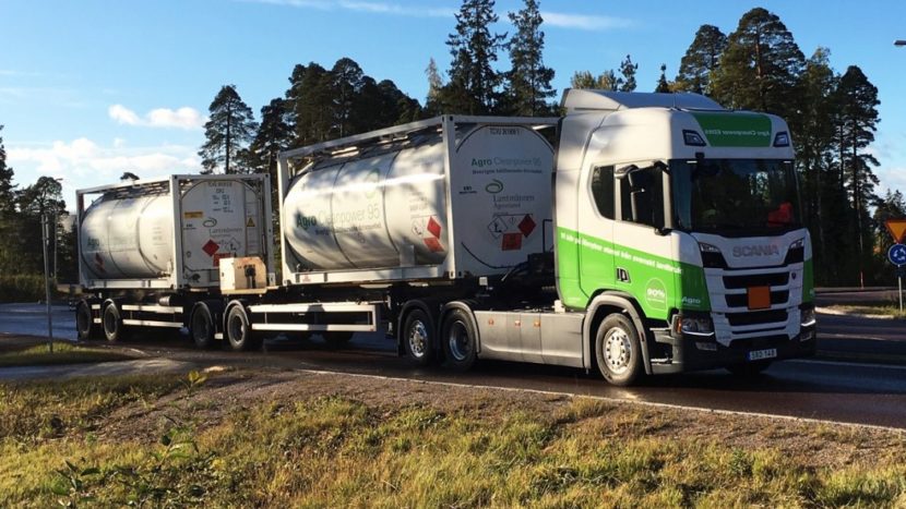Scania a livrat primul camion alimentat cu bioetanol