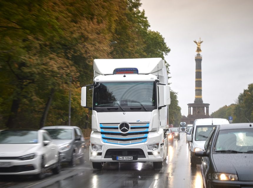 Daimler va avea doar camioane și autobuze CO2 neutre din 2039