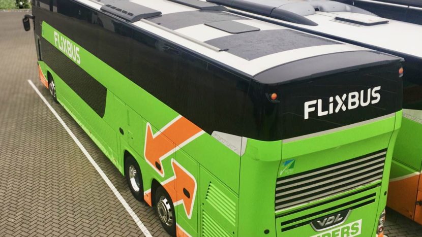 Autocar FlixBus panouri solare