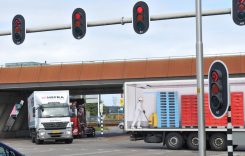 Olandezii testează un sistem ”undă verde” pentru camioane