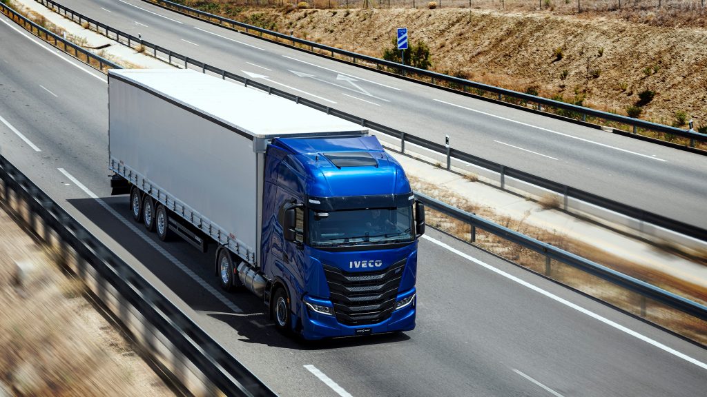 Чья машина iveco