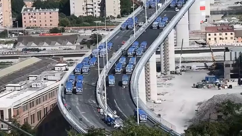 Noul viaduct din Genova: au început testele statice. Inaugurare la începutul lui august
