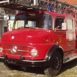 Camion de pompieri Mercedes de 57 de ani Ucraina