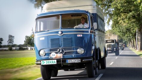 Turul Germaniei: 500 km cu 64 de camioane clasice