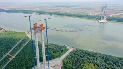 Podul suspendat de la Brăila va fi deschis la finalul lui 2022