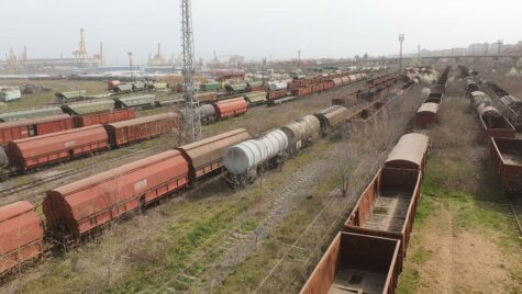 CFR Marfă scapă de multitudinea de vagoane care blocau calea ferată din Portul Constanța