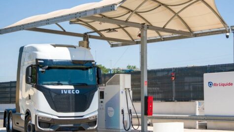 Grupul IVECO și Air Liquide au inauguart prima stație de alimentare cu hidrogen de înaltă presiune din Europa