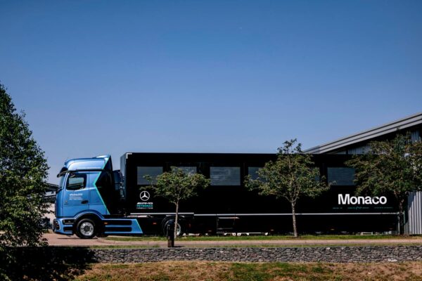 eActros 600