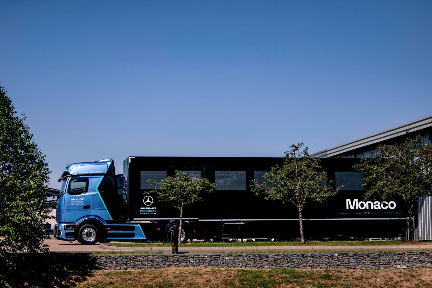 eActros 600