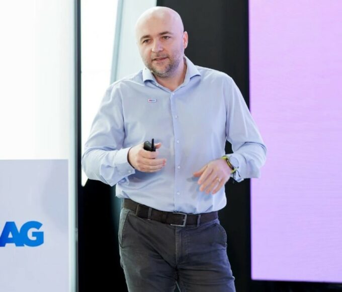 eMAG